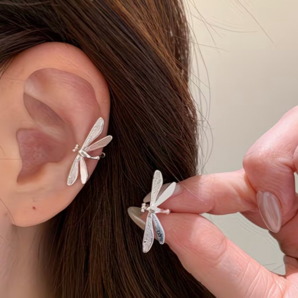 🦋 Dragonfly Ear Cuff - Unpierced